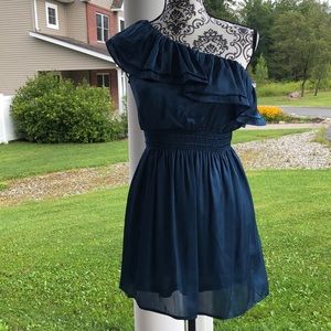 𝙱𝚘𝚍𝚢 𝚌𝚎𝚗𝚝𝚛𝚊𝚕